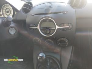 Mazda 2 1.3 16V S-VT Schrottauto (2007, Blau)