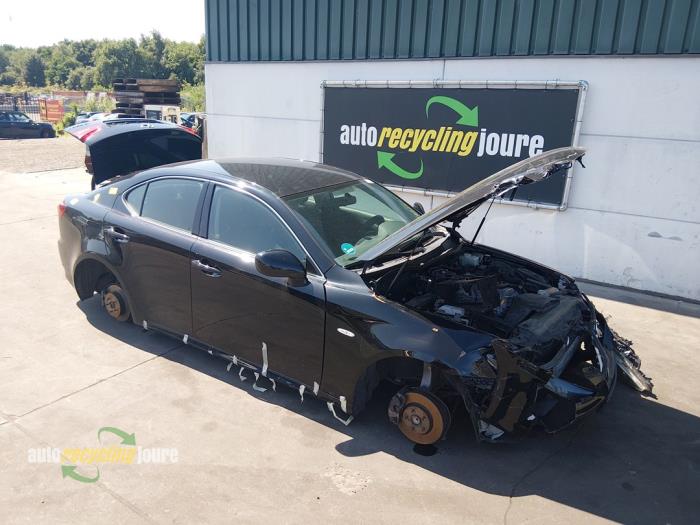 Lexus IS 220d 16V  (Desguace)
