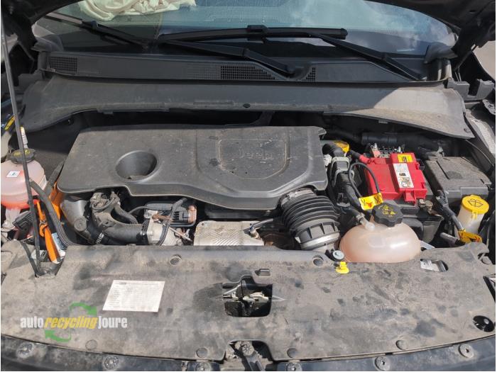 Jeep Compass II 1.3 4XE 240 16V 4x4 Samochód złomowany (2022, Szary)