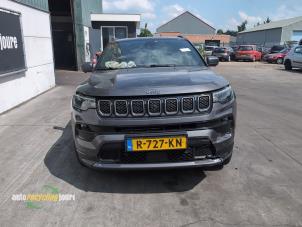 Jeep Compass II 1.3 4XE 240 16V 4x4 Samochód złomowany (2022, Szary)