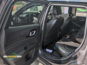 Jeep Compass II 1.3 4XE 240 16V 4x4 Samochód złomowany (2022, Szary)
