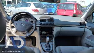 Mercedes E Combi 3.2 E-320 CDI 24V Épave (2005, Métallisé, Bleu)