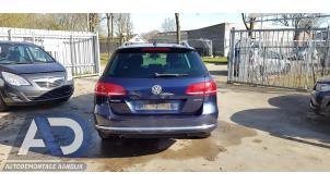 Volkswagen Passat Variant 2.0 TSI 16V Samochód złomowany (2013, Niebieski)