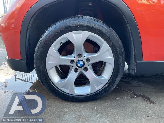 BMW X1 sDrive 18i 2.0 16V Épave (2012, Orange)