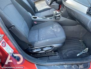 BMW X1 sDrive 18i 2.0 16V Épave (2012, Orange)