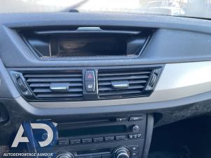 BMW X1 sDrive 18i 2.0 16V Épave (2012, Orange)