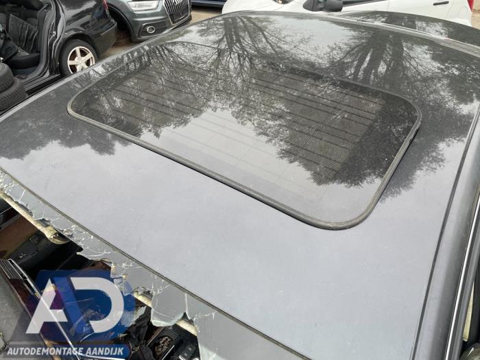 Audi A8 4.2 TDI V8 32V Quattro Épave (2011, Gris)
