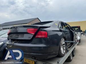 Audi A8 4.2 TDI V8 32V Quattro Épave (2011, Gris)