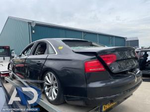 Audi A8 4.2 TDI V8 32V Quattro Épave (2011, Gris)