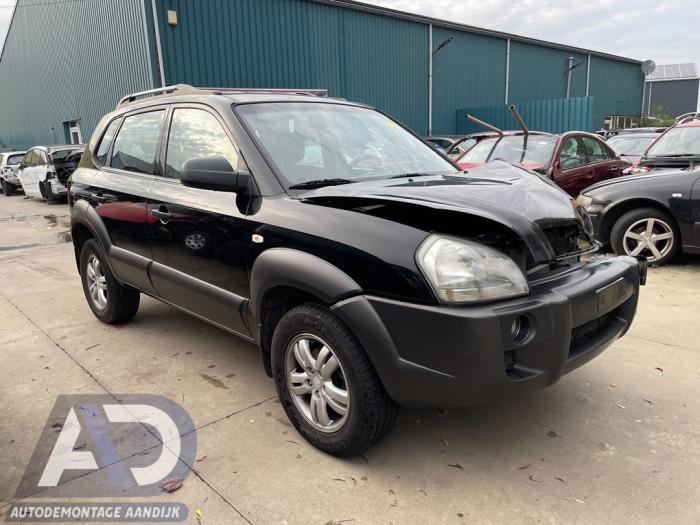 Hyundai Tucson 2.0 16V CVVT 4x2 Vehículo de desguace (2006, Negro)