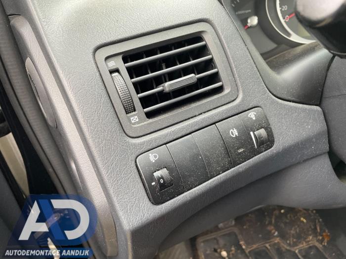 Hyundai Tucson 2.0 16V CVVT 4x2 Vehículo de desguace (2006, Negro)