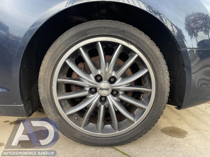 Audi A6 2.0 TDI 16V Épave (2010, Bleu)