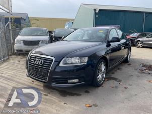 Audi A6 2.0 TDI 16V Épave (2010, Bleu)