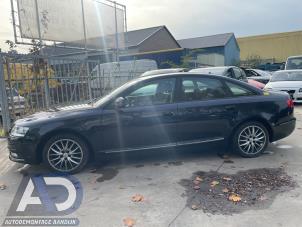 Audi A6 2.0 TDI 16V Épave (2010, Bleu)
