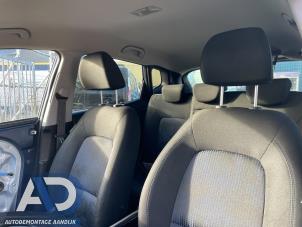 Hyundai iX20 1.6i 16V Épave (2019, Bleu)