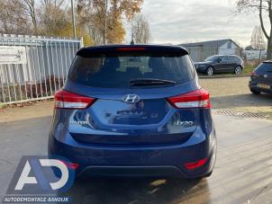 Hyundai iX20 1.6i 16V Épave (2019, Bleu)