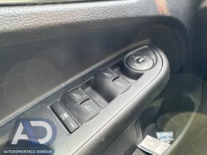 Ford B-Max 1.4 16V Épave (2014, Gris argenté)