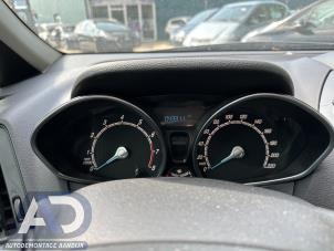 Ford B-Max 1.4 16V Épave (2014, Gris argenté)