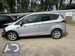 Ford B-Max 1.4 16V Épave (2014, Gris argenté)