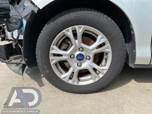 Ford B-Max 1.4 16V Épave (2014, Gris argenté)