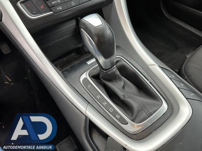 Ford Mondeo V Wagon 2.0 TDCi 150 16V Épave (2019, Blanc)