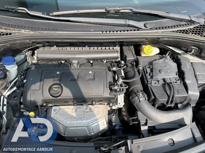 Citroen C3 1.4 16V VTi Samochód złomowany (2013, Czarny)