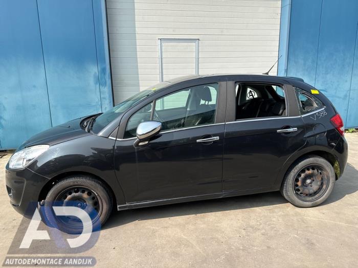 Citroen C3 1.4 16V VTi Samochód złomowany (2013, Czarny)
