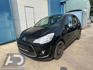 Citroen C3 1.4 16V VTi Samochód złomowany (2013, Czarny)