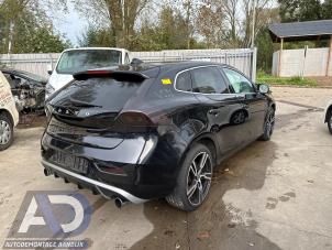 Volvo V40 1.6 D2 Vehículo de desguace (2014, Negro)