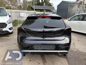 Volvo V40 1.6 D2 Vehículo de desguace (2014, Negro)