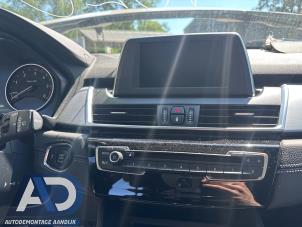 BMW 2 serie Active Tourer 220dA xDrive 2.0 TwinPower Turbo 16V Épave (2016, Blanc)