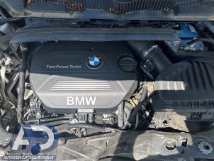 BMW 2 serie Active Tourer 220dA xDrive 2.0 TwinPower Turbo 16V Épave (2016, Blanc)