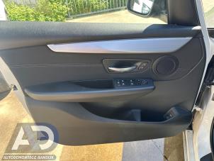 BMW 2 serie Active Tourer 220dA xDrive 2.0 TwinPower Turbo 16V Épave (2016, Blanc)
