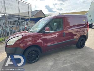 Fiat Doblo Cargo 1.6 D Multijet Dualogic Épave (2013, Bordeaux)