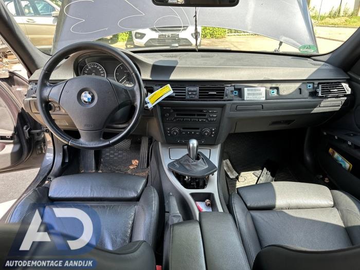 BMW 3 serie Touring 330Xd 24V Épave (2006, Gris)