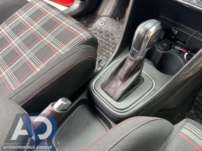 Volkswagen Polo V 1.8 GTI 16V Épave (2017, Rouge)