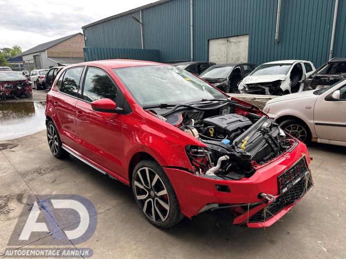 Volkswagen Polo V 1.8 GTI 16V Épave (2017, Rouge)
