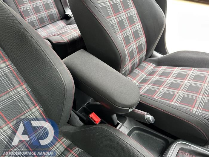 Volkswagen Polo V 1.8 GTI 16V Épave (2017, Rouge)