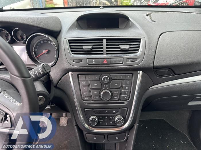 Opel Mokka/Mokka X 1.4 Turbo 16V 4x2 Épave (2016, Gris)