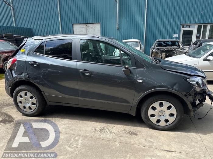 Opel Mokka/Mokka X 1.4 Turbo 16V 4x2 Épave (2016, Gris)