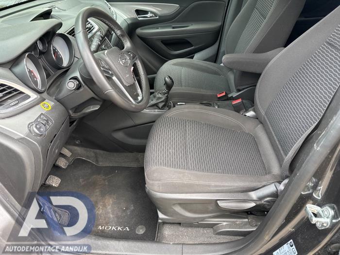 Opel Mokka/Mokka X 1.4 Turbo 16V 4x2 Épave (2016, Gris)