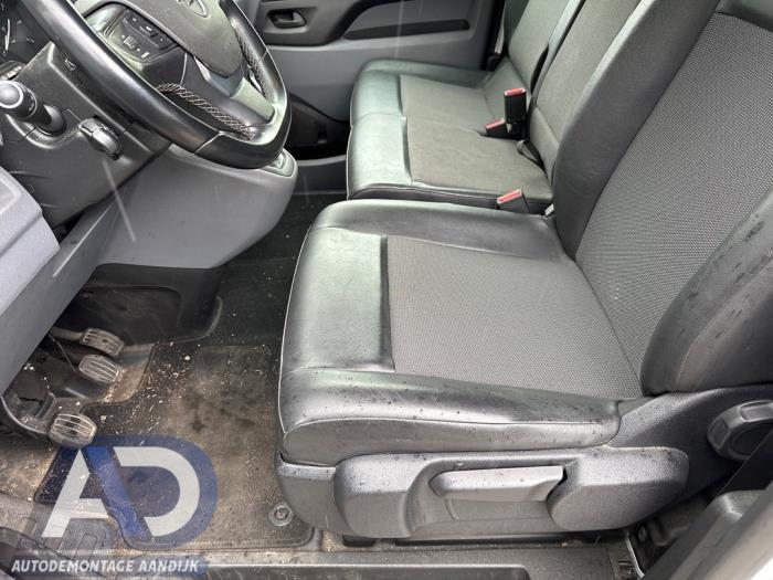 Opel Vivaro 1.5 CDTI 102 Épave (2020, Blanc)