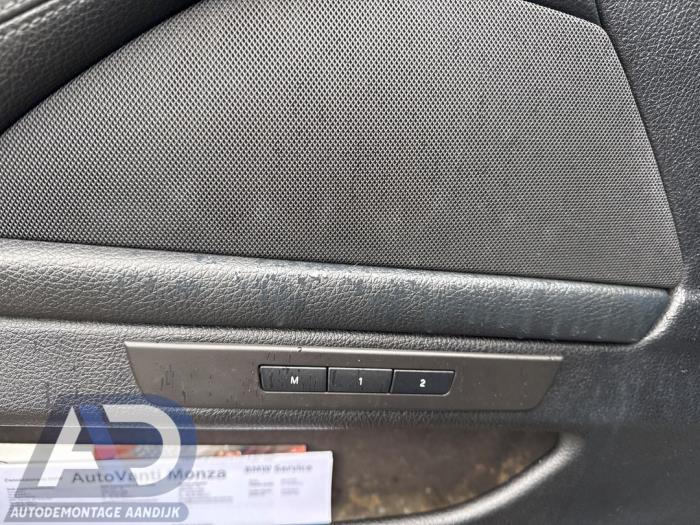 BMW 5 serie Touring 535d 24V Skrotfordon (2011, BLAUW)