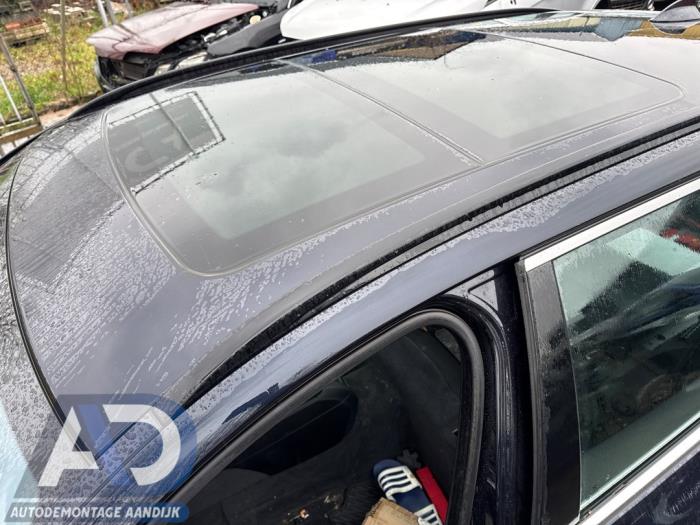 BMW 5 serie Touring 535d 24V Skrotfordon (2011, BLAUW)