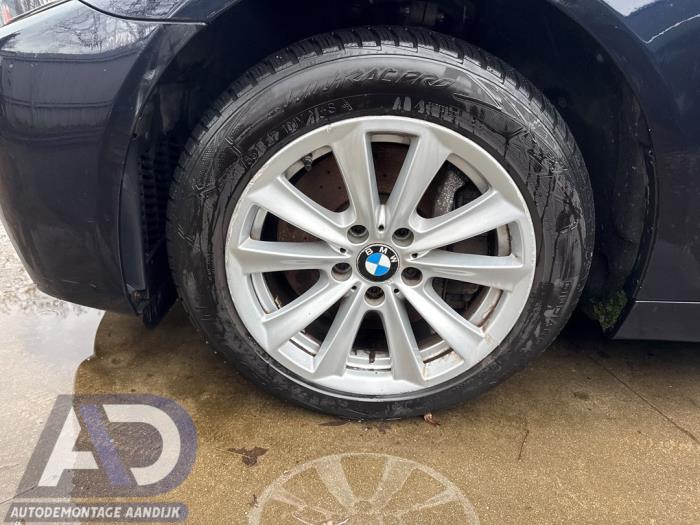BMW 5 serie Touring 535d 24V Skrotfordon (2011, BLAUW)