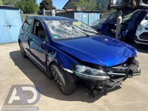 Volkswagen Golf VII 1.5 TSI Evo BMT 16V Samochód złomowany (2018, Niebieski)