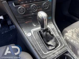 Volkswagen Golf VII 1.5 TSI Evo BMT 16V Samochód złomowany (2018, Niebieski)
