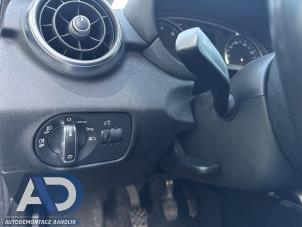 Audi A1 1.4 TFSI 16V 122 Épave (2012, Noir)