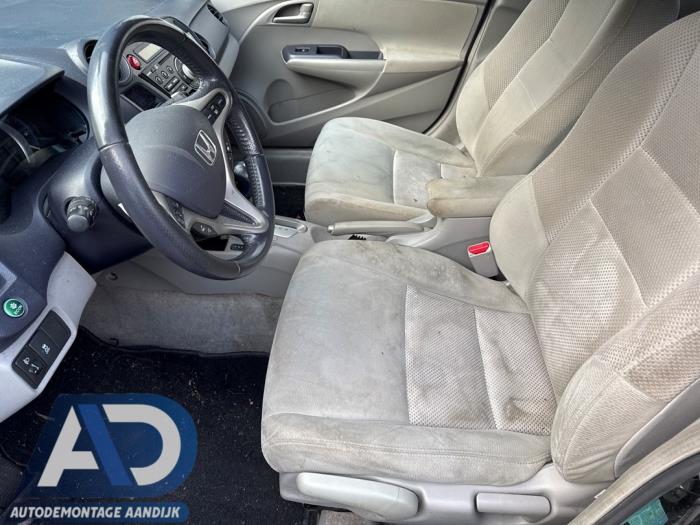 Honda Insight 1.3 16V VTEC Épave (2011, Noir)