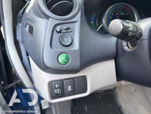 Honda Insight 1.3 16V VTEC Épave (2011, Noir)